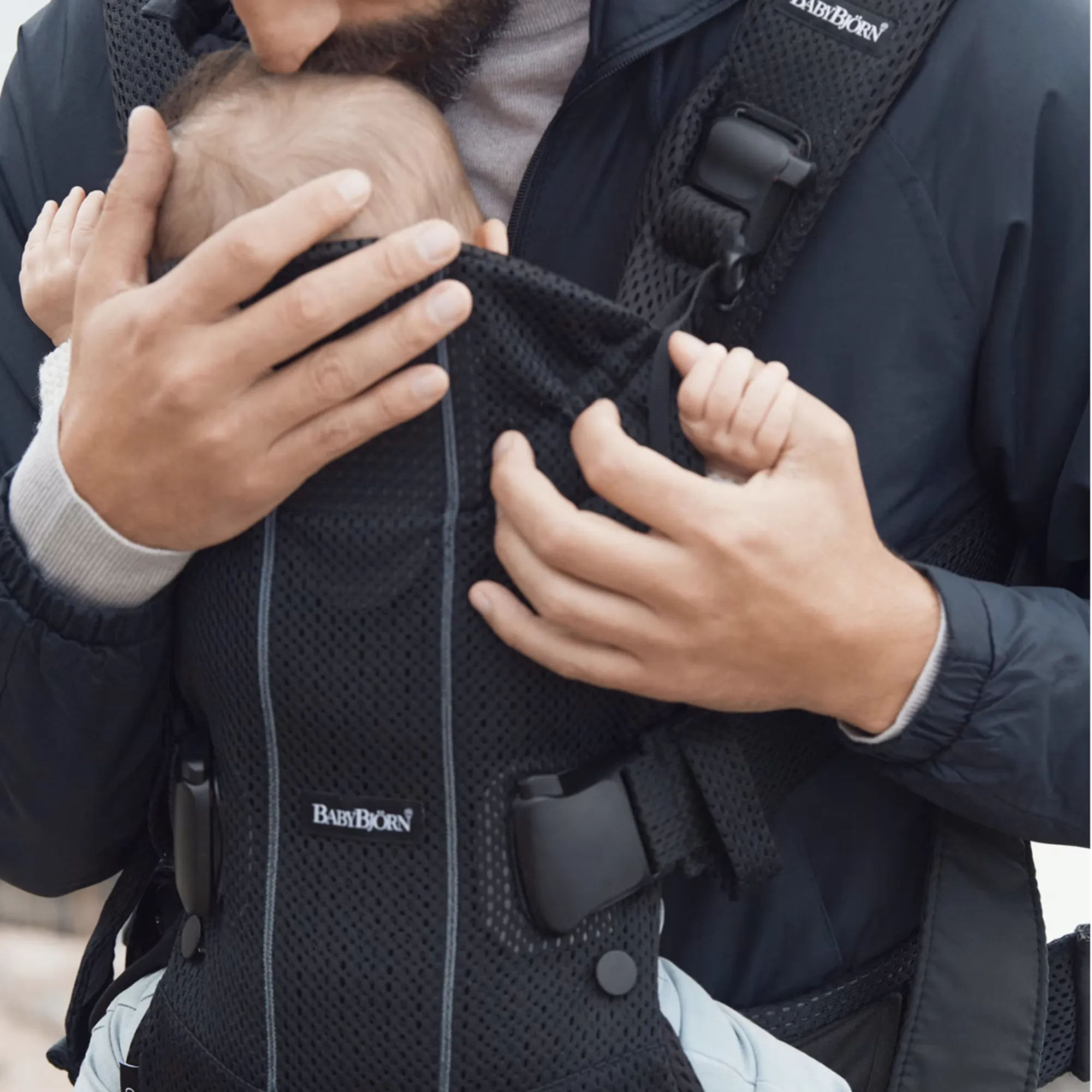 BABYBJÖRN One Air Baby Carrier (3D Mesh)