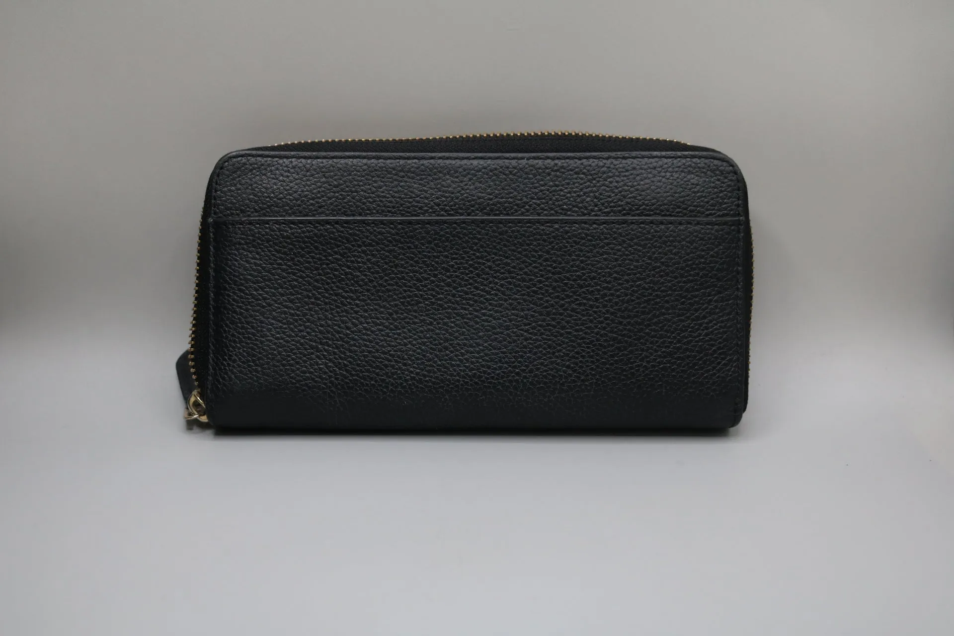 Coach Pebble Leather Black Wallet (L) 0.5" (W) 7.5" (H) 4"