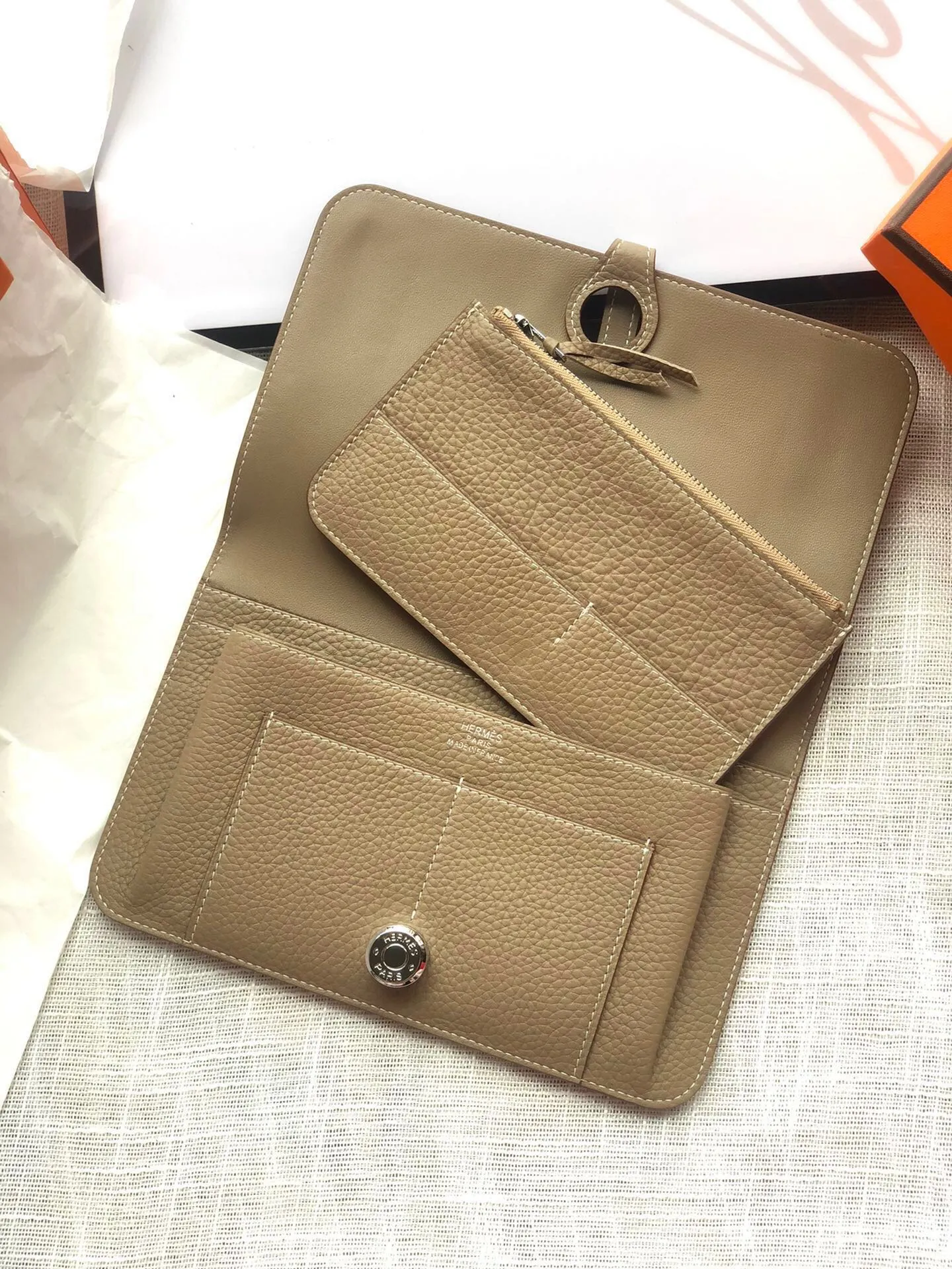 HM Dogon Wallet 20 Brown Togo Shw