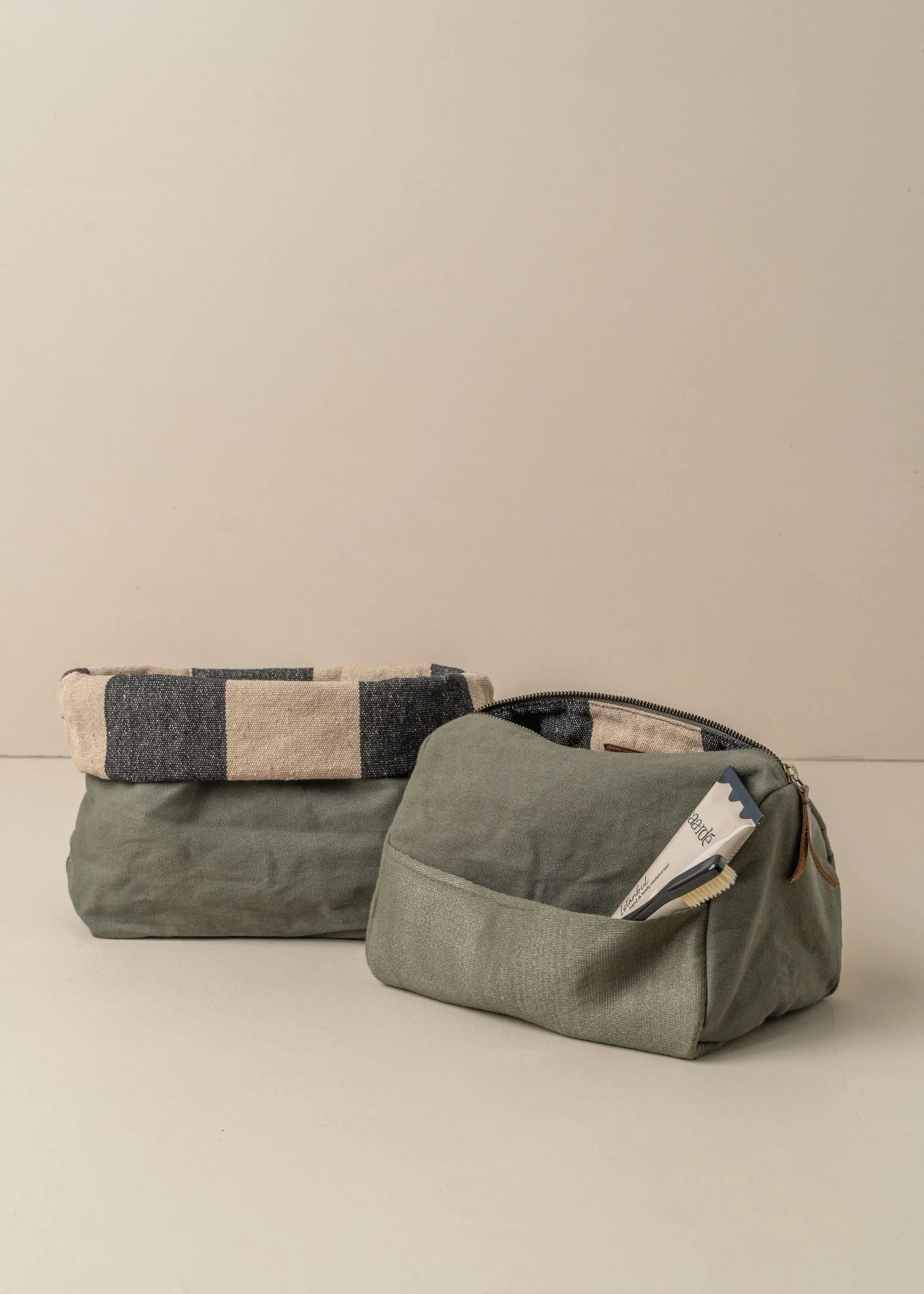 Journey Toiletry Canvas Bag | Olive