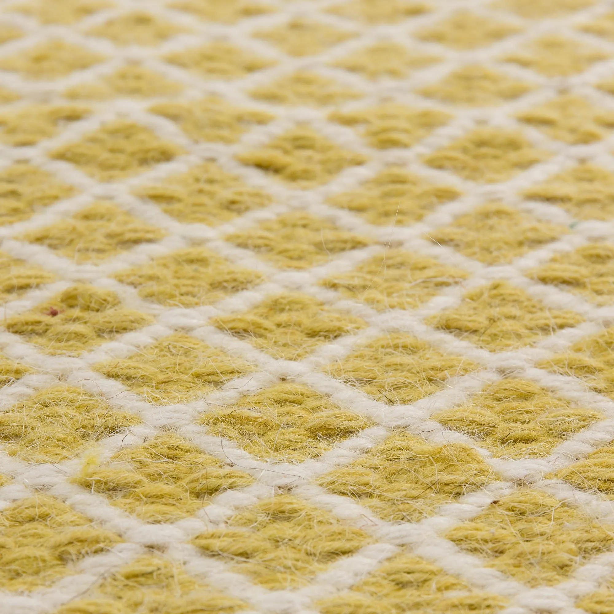 Loni Rug [Light yellow/Off-white]