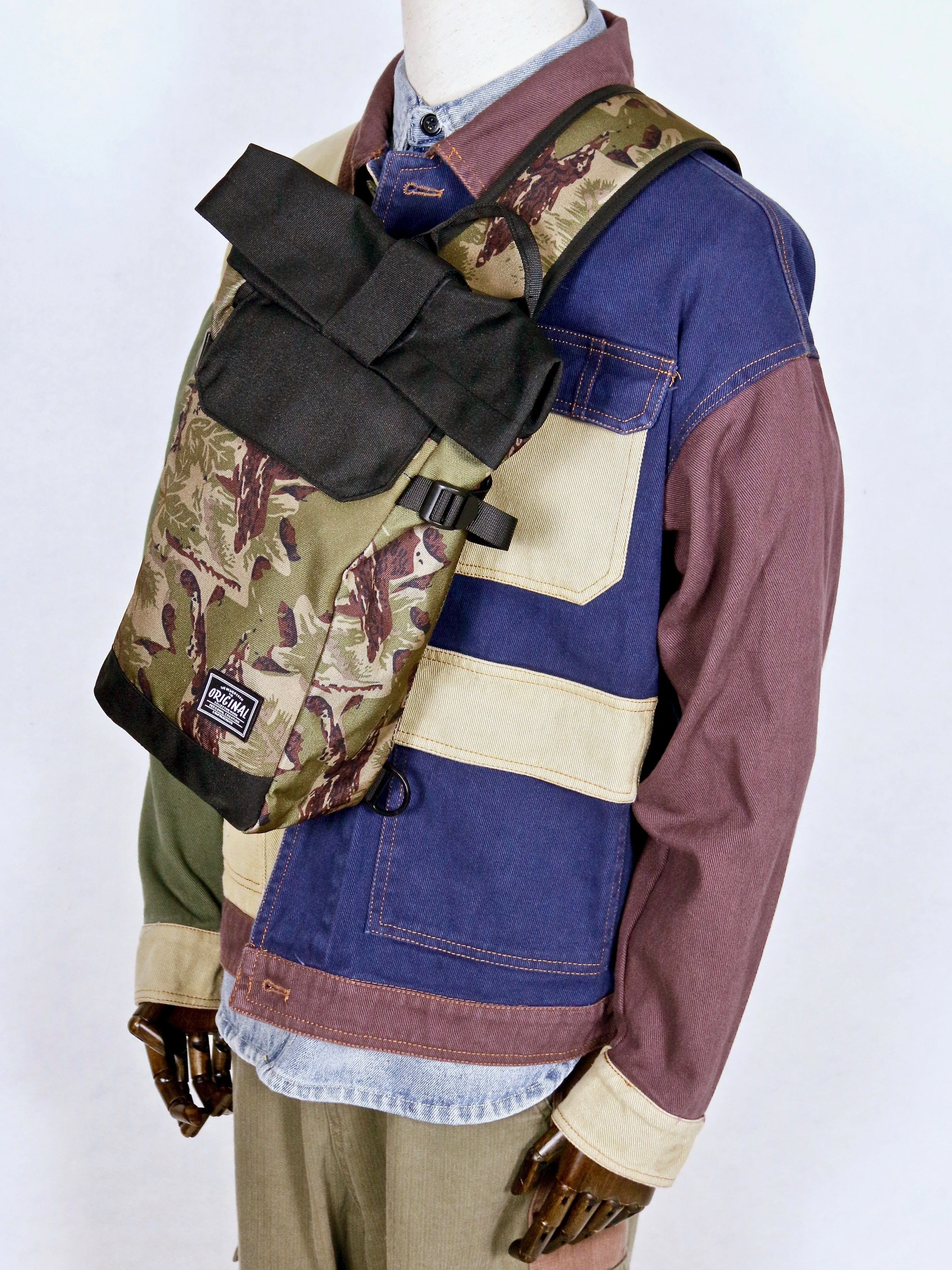 Mid-Size Camouflage Bum Bag