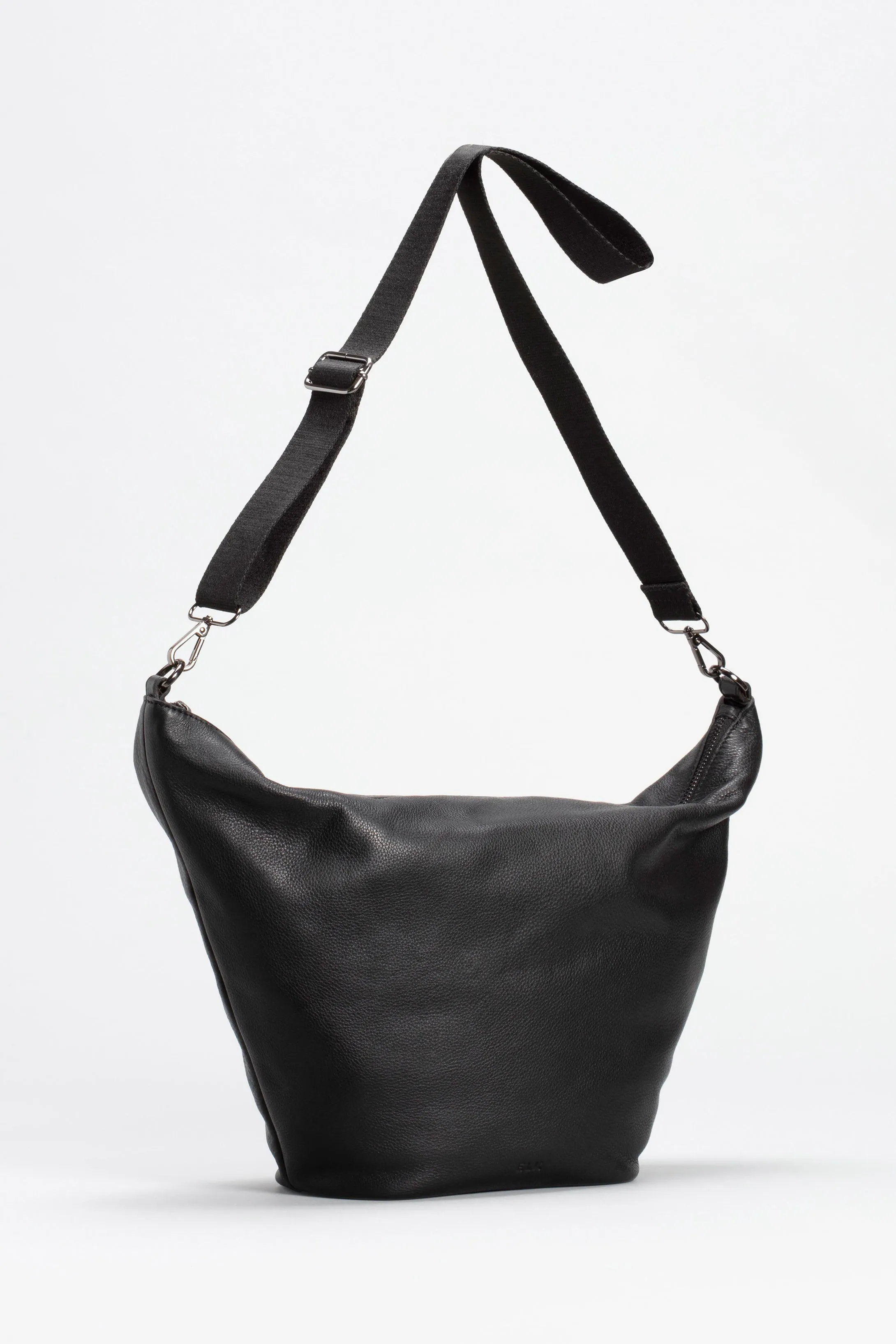 Miri Slouch Bag