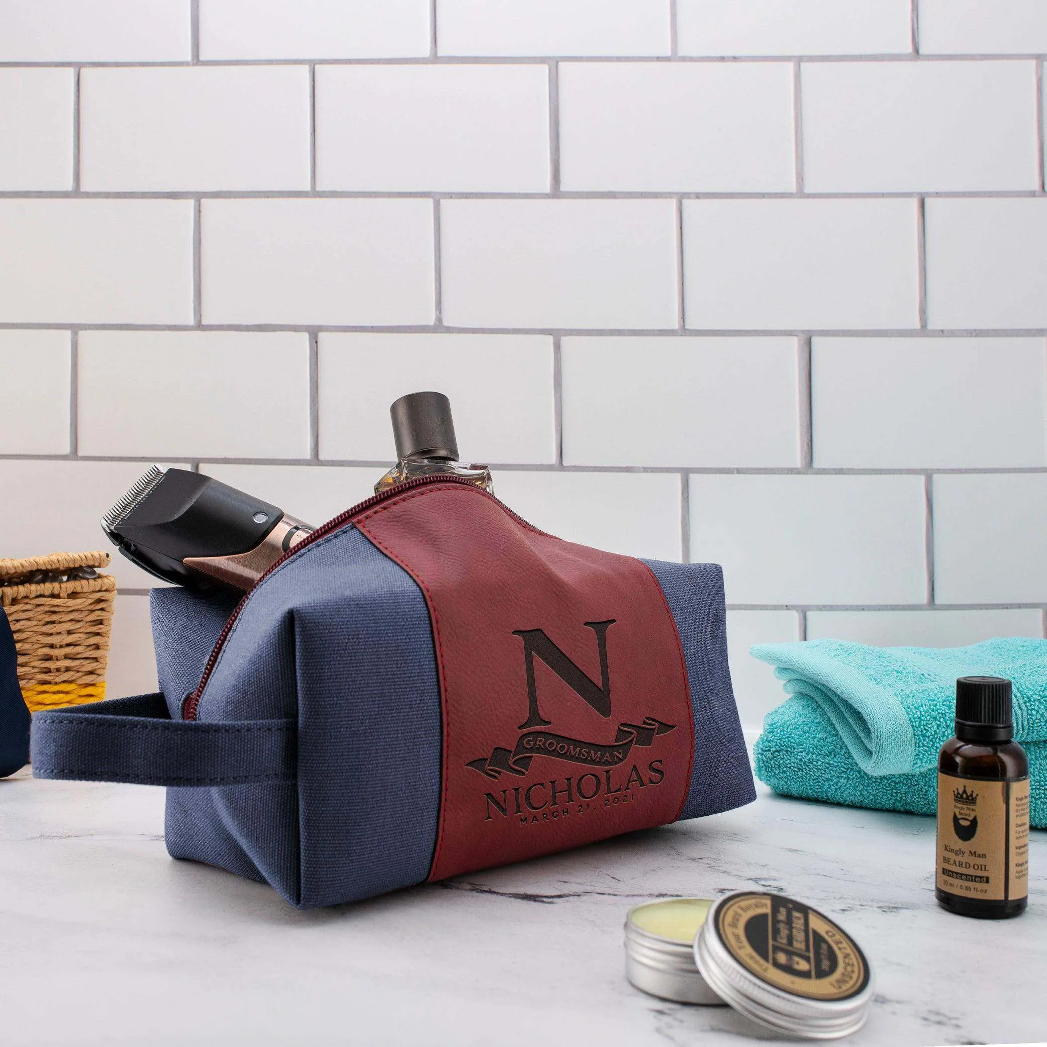 Personalized Groomsmen Toiletry Bag - Custom Leather Bag, Gift for Groomsmen