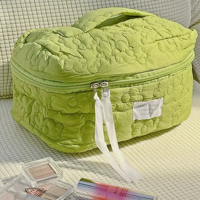 Versatile Travel Cosmetics & Toiletry Storage Bag