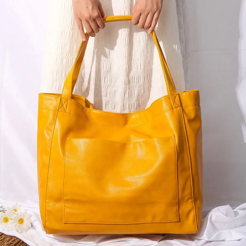 Vintage Oil Wax Leather Large Capacity Tote Bag for Women